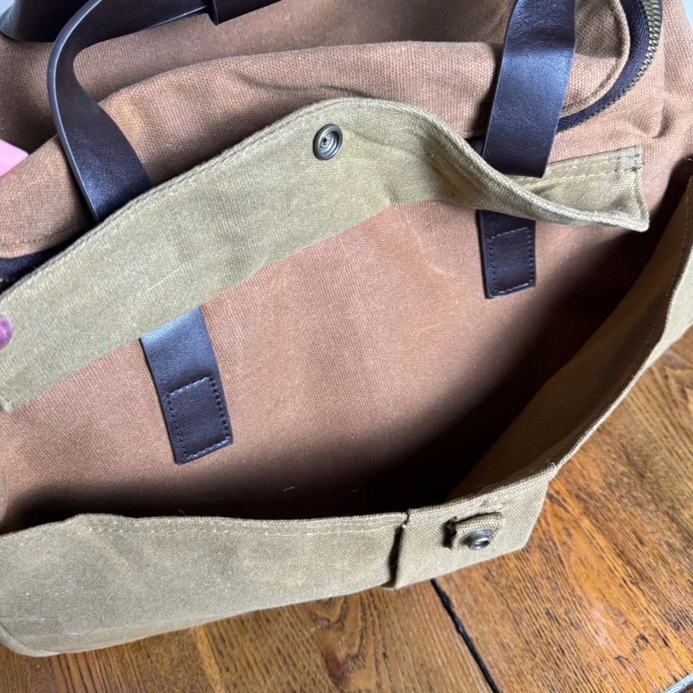NWT NRA Vintage Wax Canvas Duffle Range Bag Tan Brown (No Carry Strap) 16x9x7